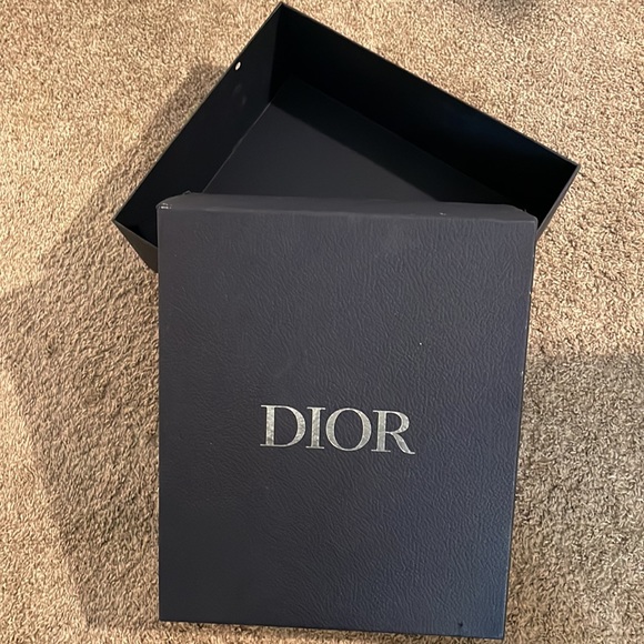 Kevin's DIOR Shoe Box from Bling Empire Season 1 *WILL SIGN* - Picture 8 of 8